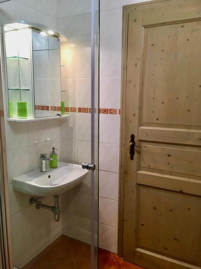 Apartment Milena Номень Екстер'єр фото