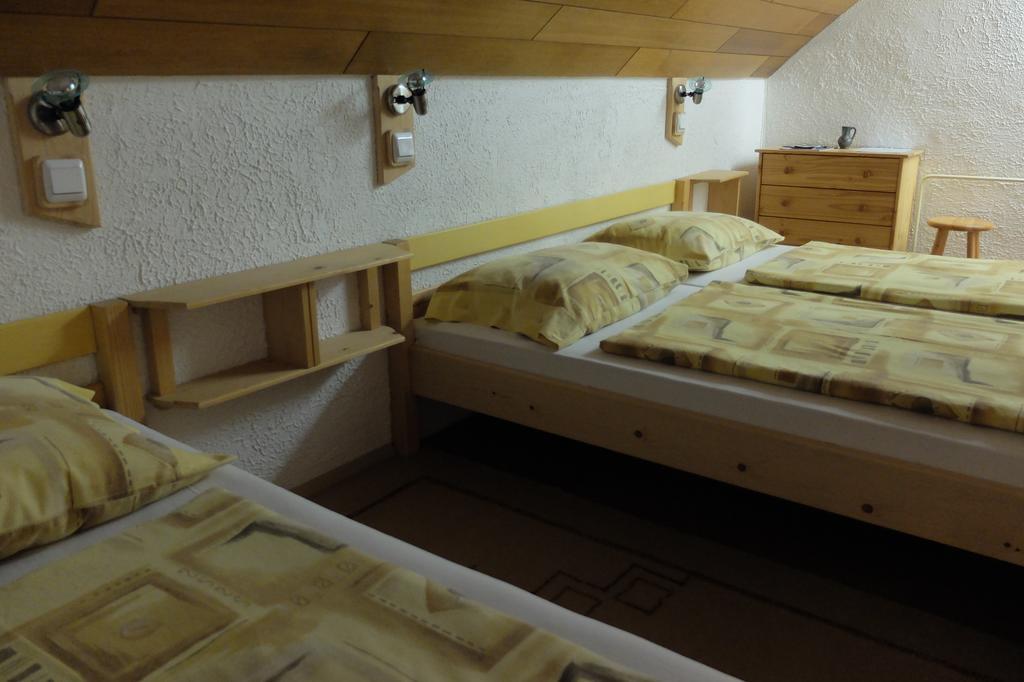 Apartment Milena Номень Екстер'єр фото